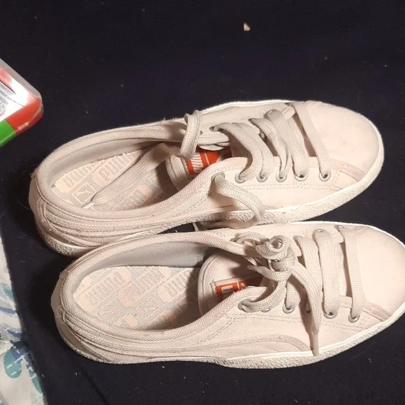 Puma Kids Cream Sneakers - Picture 3 of 4